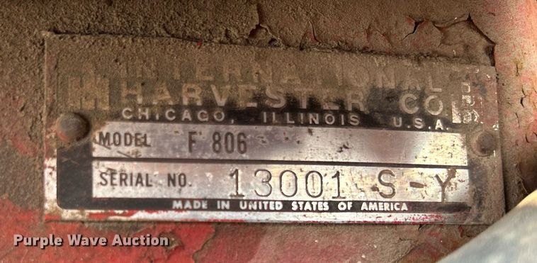 image for item DR4621 1964 International 806  tractor