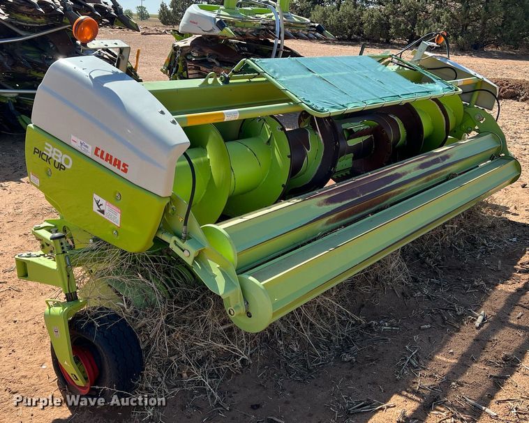 image for item DR5712 2014 Claas 380  pickup head