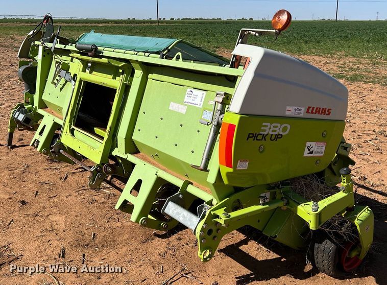 image for item DR5712 2014 Claas 380  pickup head