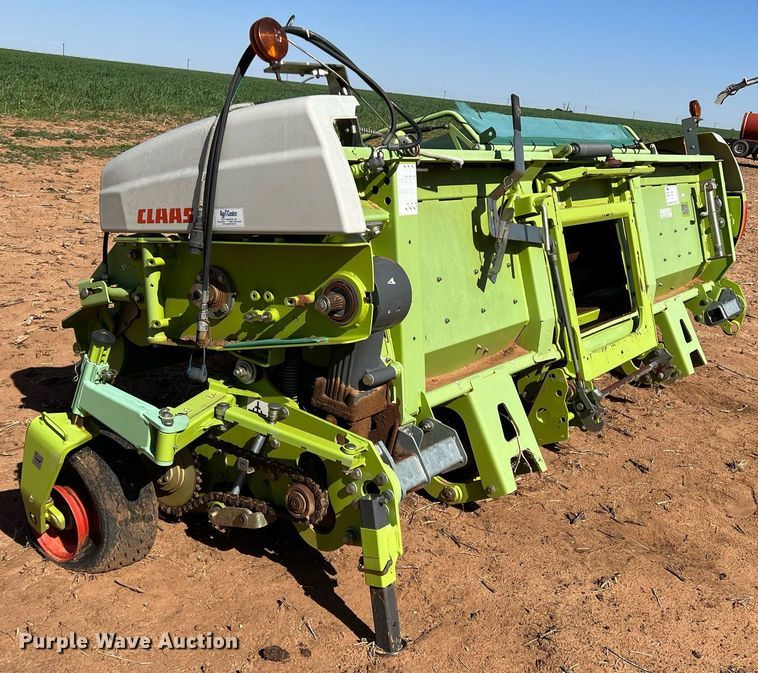 image for item DR5712 2014 Claas 380  pickup head