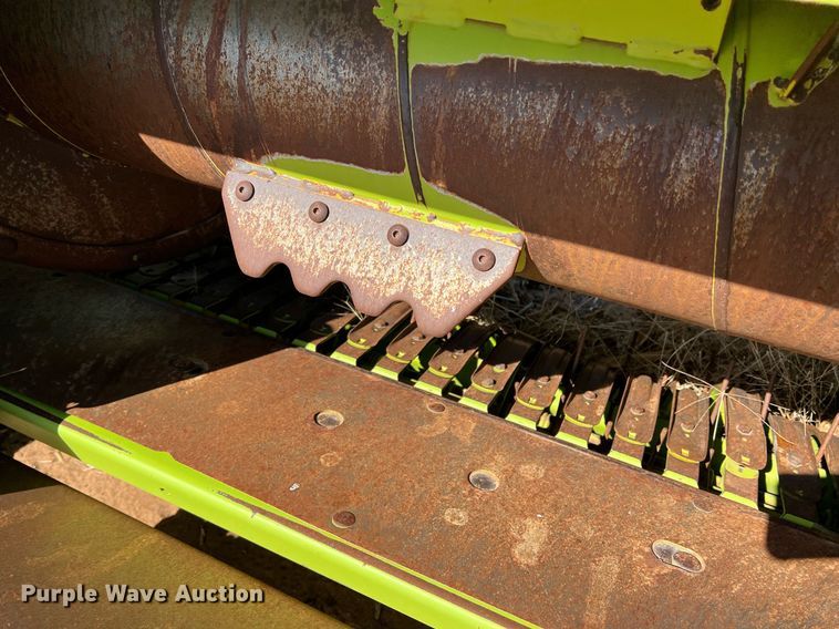 image for item DR5712 2014 Claas 380  pickup head