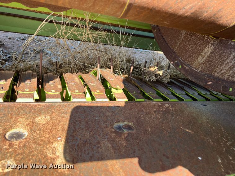 image for item DR5712 2014 Claas 380  pickup head