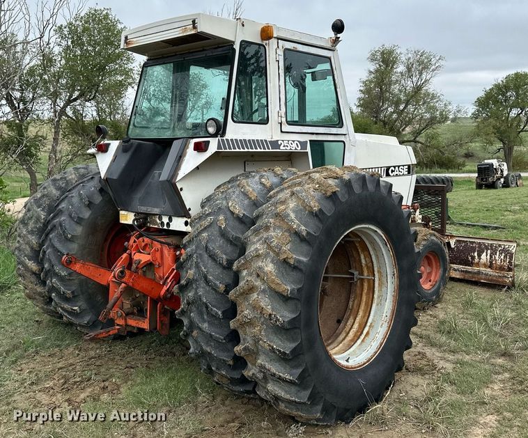 image for item KL9110 1979 Case 2590  tractor