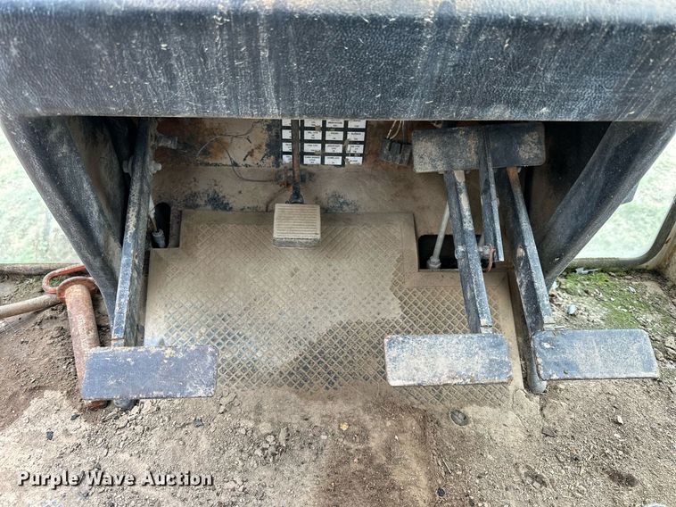 image for item KL9110 1979 Case 2590  tractor