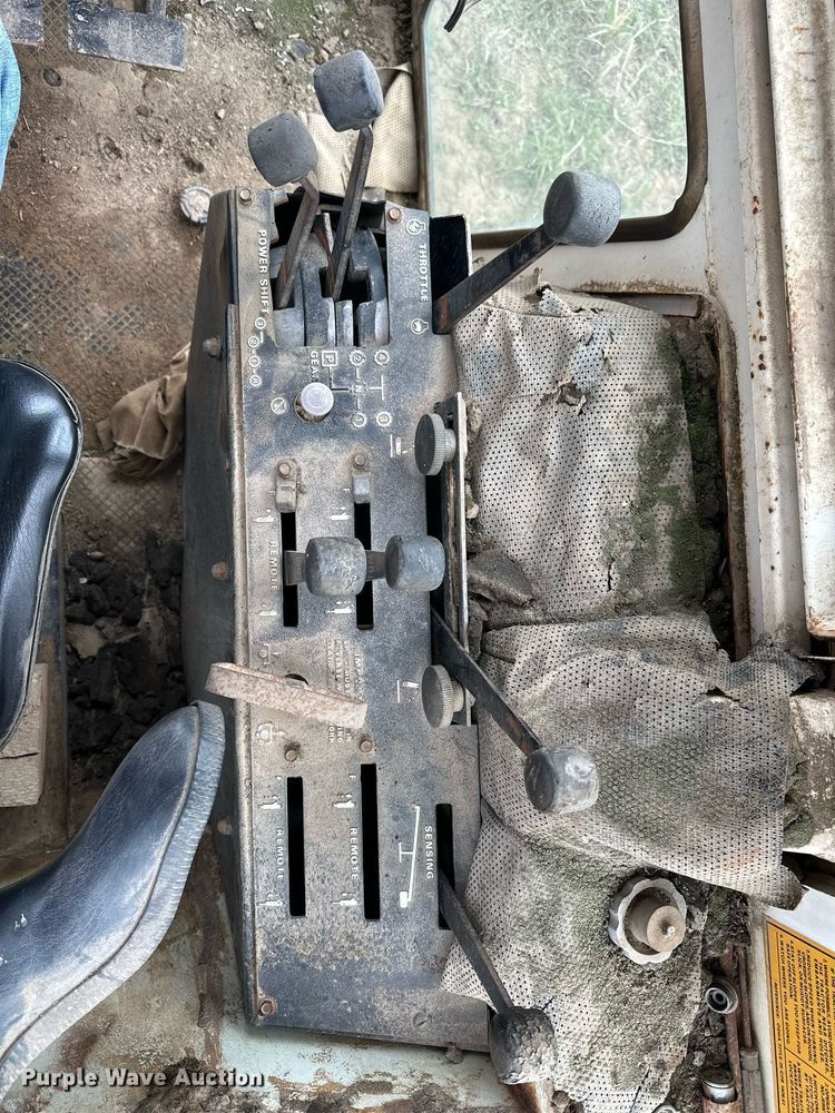 image for item KL9110 1979 Case 2590  tractor