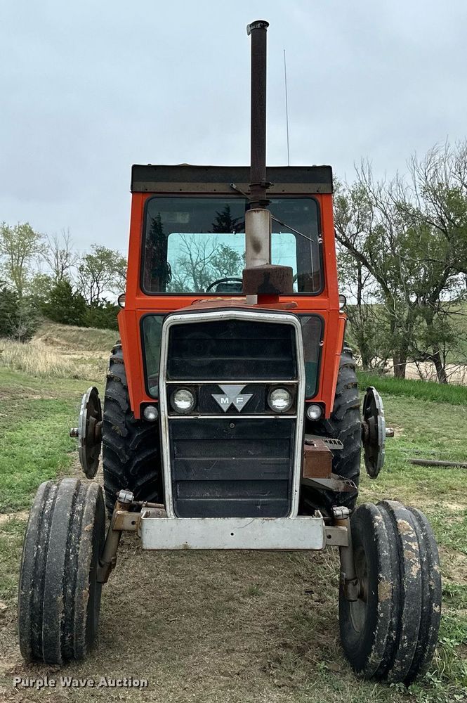 image for item KL9112 Massey Ferguson 1135  tractor