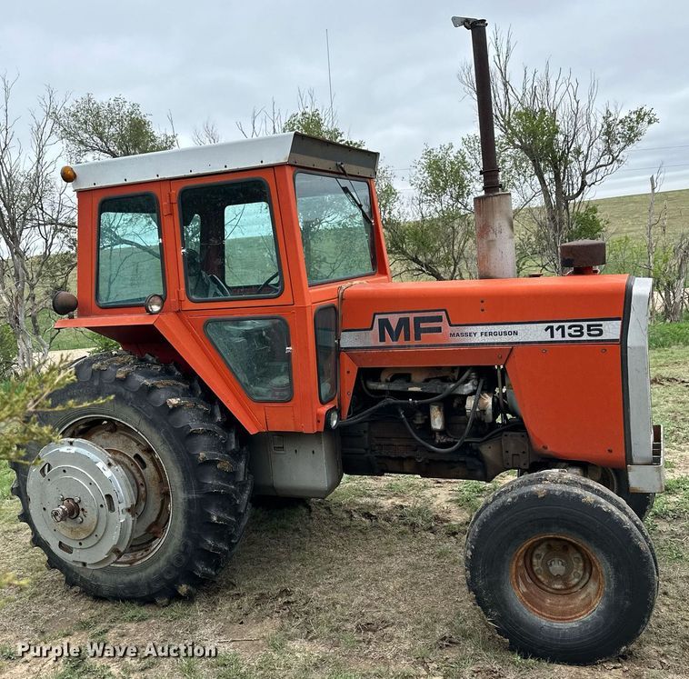 image for item KL9112 Massey Ferguson 1135  tractor