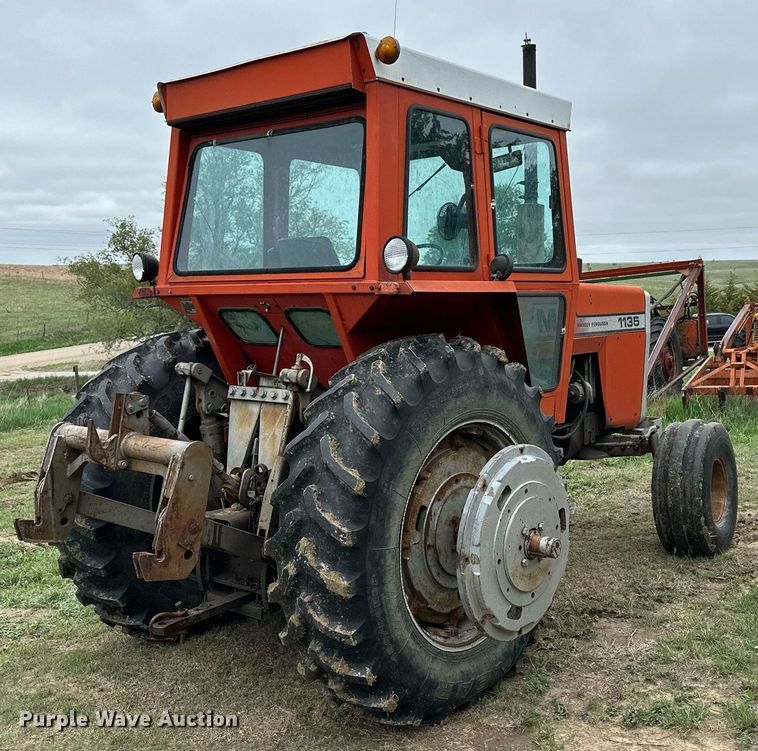 image for item KL9112 Massey Ferguson 1135  tractor