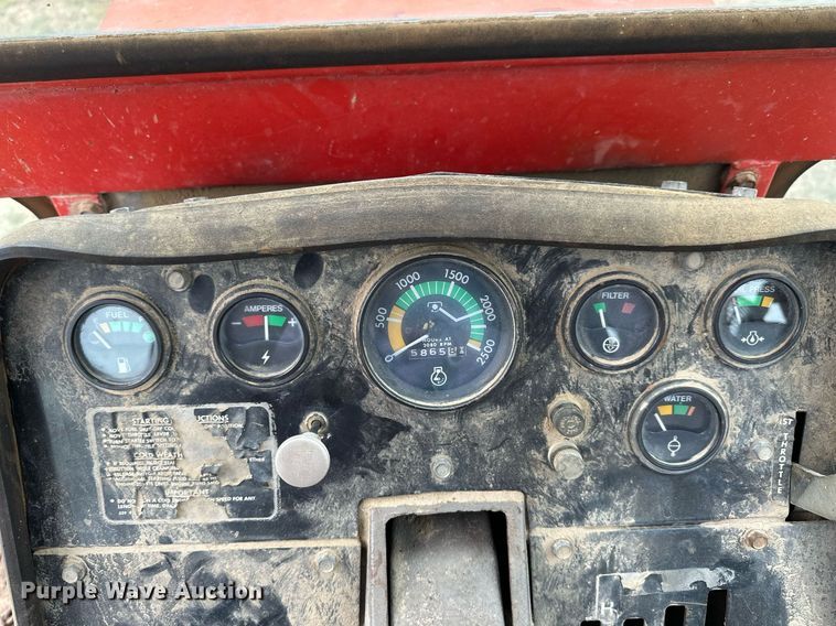 image for item KL9112 Massey Ferguson 1135  tractor