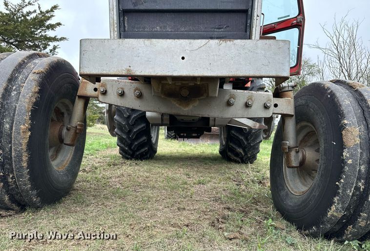 image for item KL9112 Massey Ferguson 1135  tractor