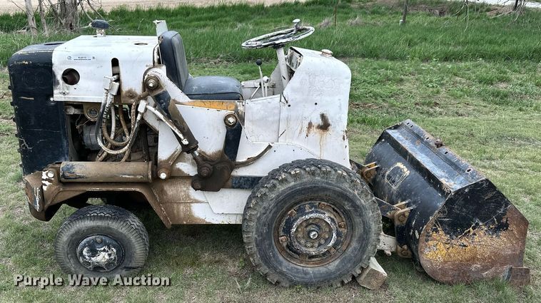 image for item KL9113 Hough HA  loader