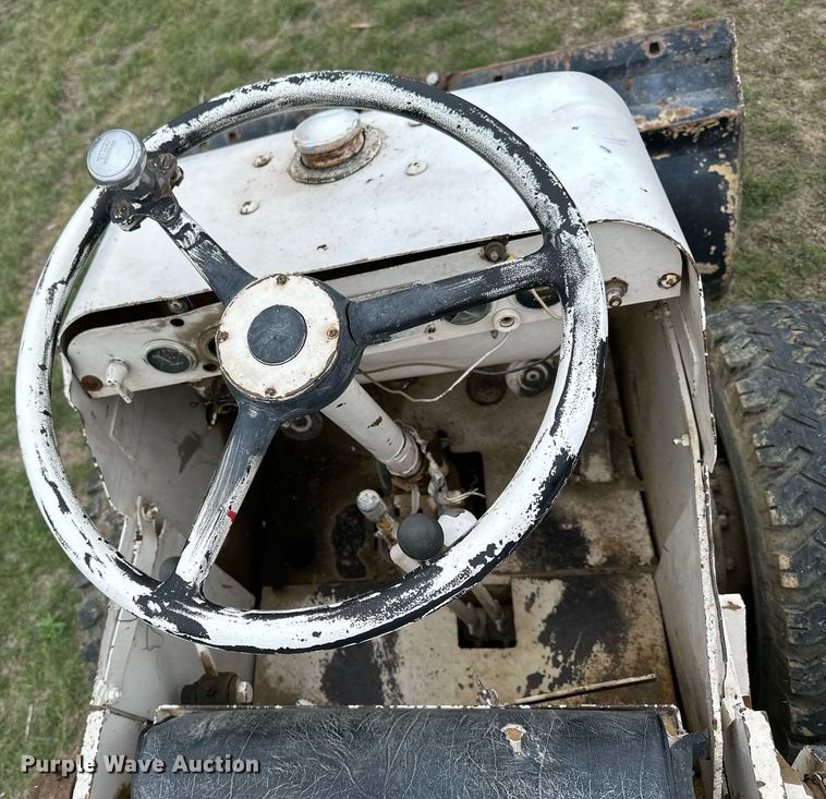 image for item KL9113 Hough HA  loader