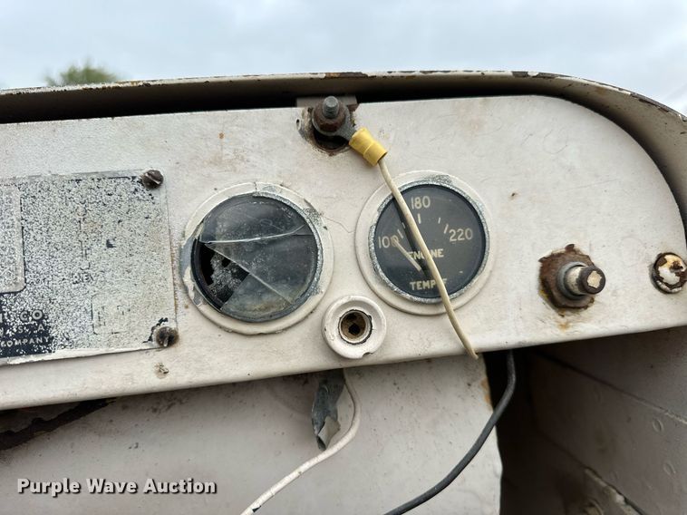 image for item KL9113 Hough HA  loader