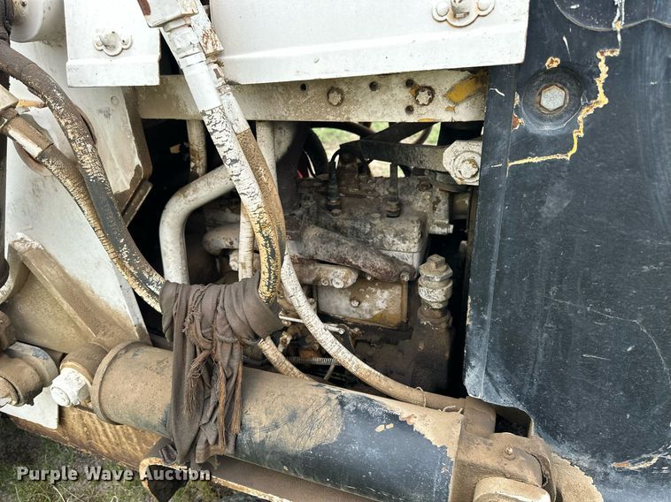 image for item KL9113 Hough HA  loader