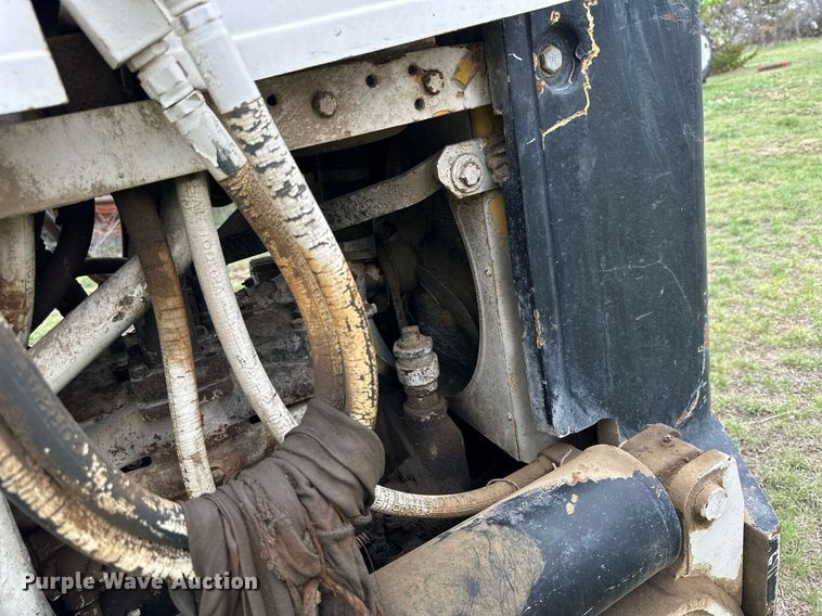 image for item KL9113 Hough HA  loader