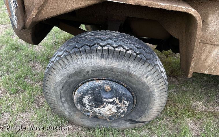 image for item KL9113 Hough HA  loader