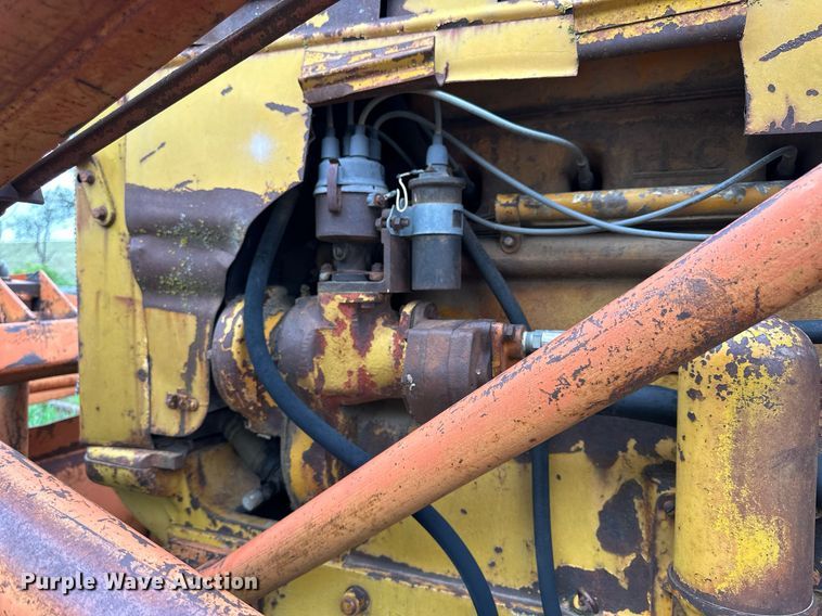 image for item KL9116 Minneapolis Moline UTS  tractor