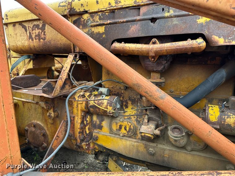 image for item KL9116 Minneapolis Moline UTS  tractor