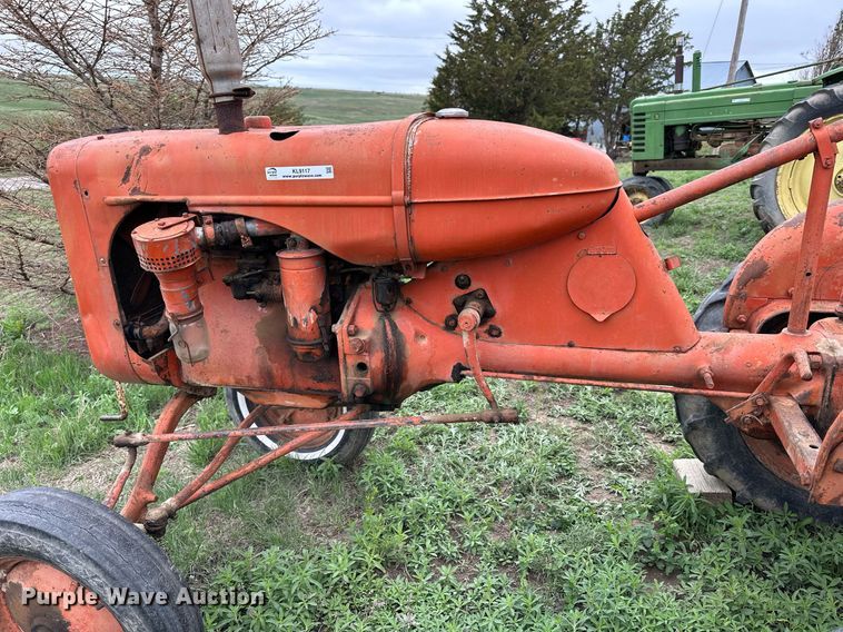 image for item KL9117 1943 Allis-Chalmers B  tractor