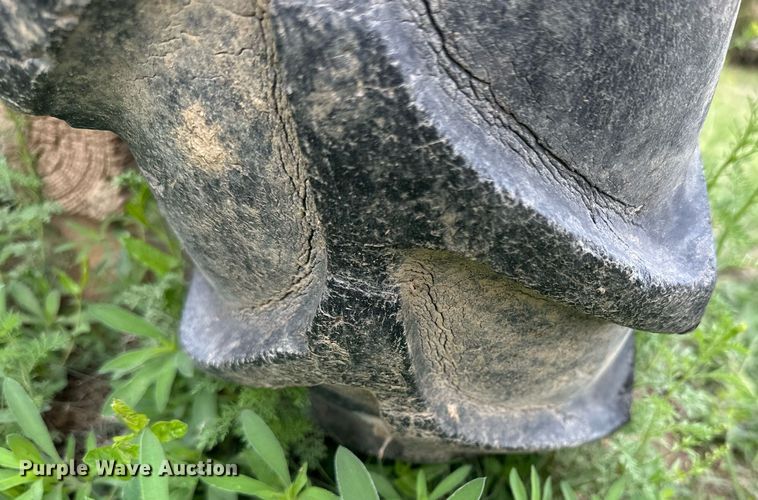 image for item KL9117 1943 Allis-Chalmers B  tractor