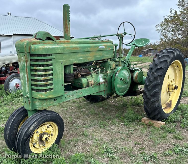 image for item KL9119 John Deere A  tractor