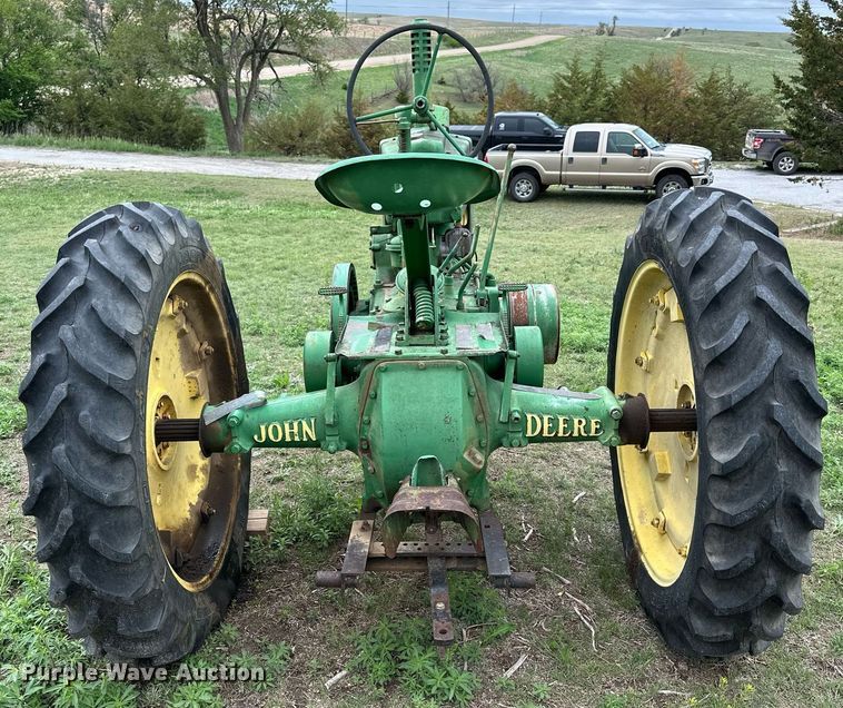 image for item KL9119 John Deere A  tractor