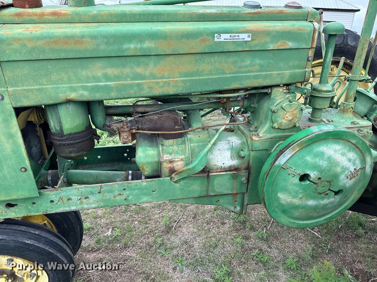 image for item KL9119 John Deere A  tractor