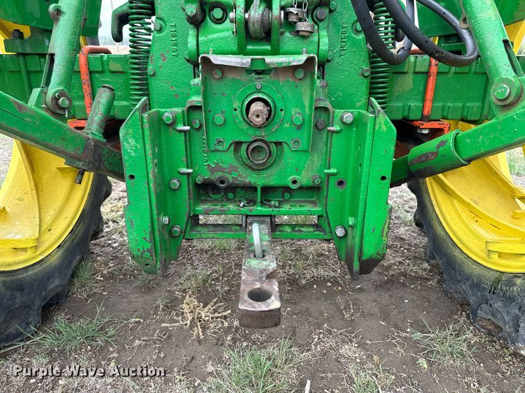 image for item KL9125 1962 John Deere 2010  tractor