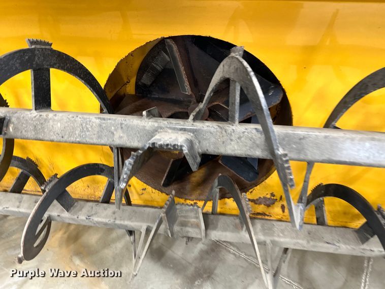 image for item KU9962 Hitch Doc HDS820  snow blower