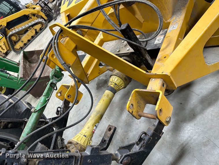 image for item KU9962 Hitch Doc HDS820  snow blower