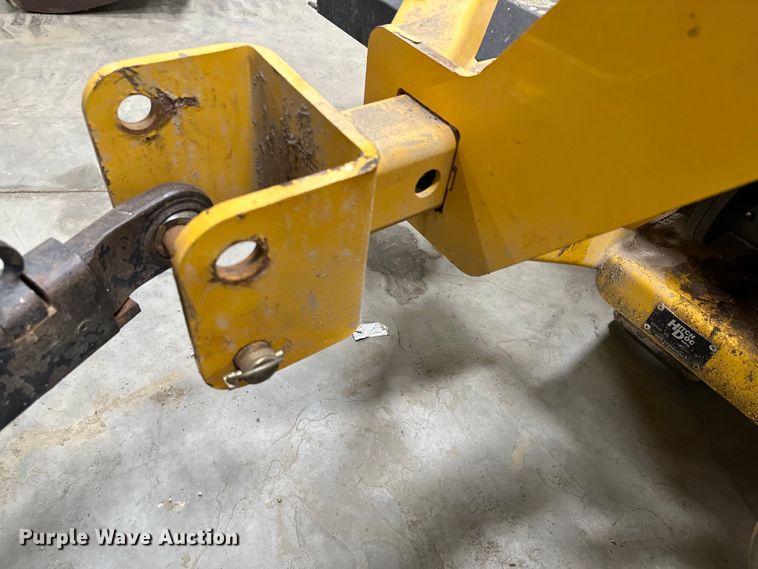 image for item KU9962 Hitch Doc HDS820  snow blower