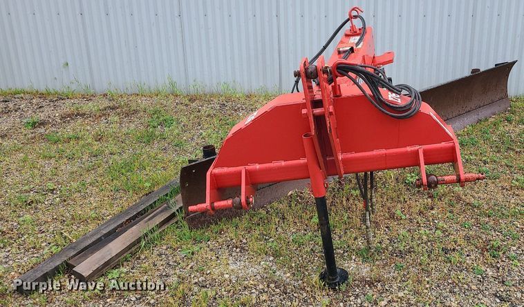 image for item LE9044 Bush Hog 176-10  blade