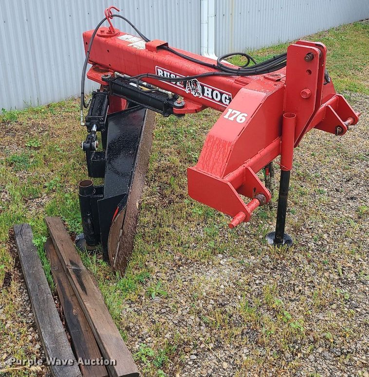 image for item LE9044 Bush Hog 176-10  blade