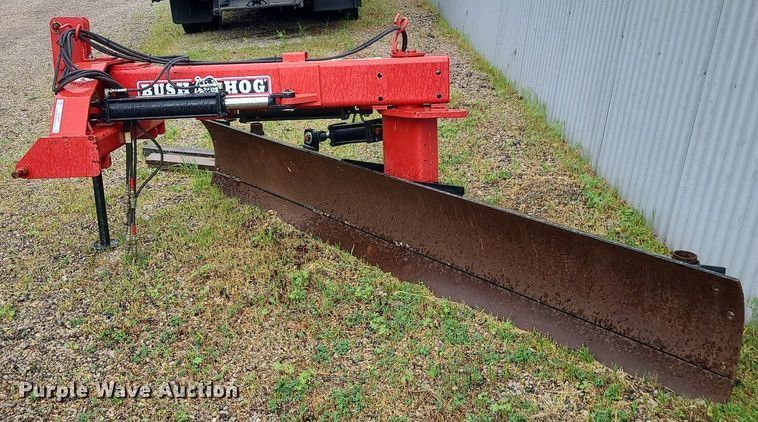 image for item LE9044 Bush Hog 176-10  blade