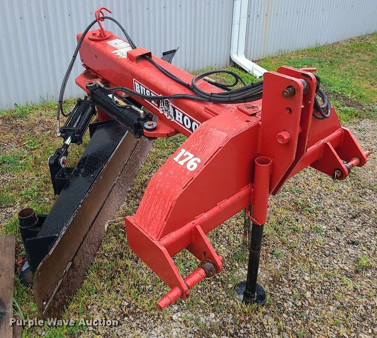 image for item LE9044 Bush Hog 176-10  blade