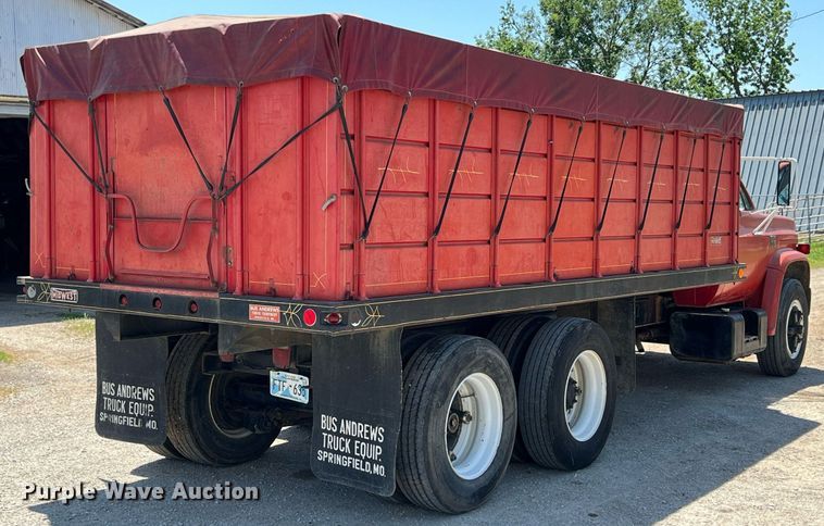 image for item LG9119 1975 Chevrolet C65  grain truck