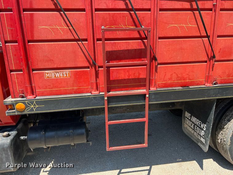 image for item LG9119 1975 Chevrolet C65  grain truck