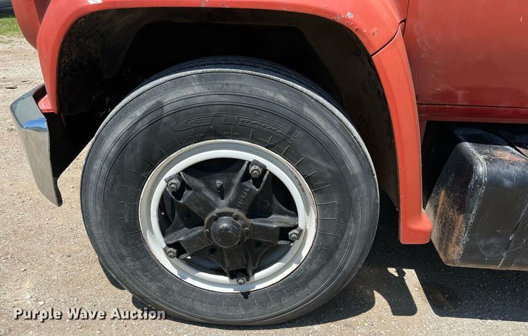 image for item LG9119 1975 Chevrolet C65  grain truck