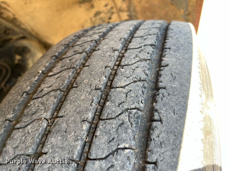 image for item LG9119 1975 Chevrolet C65  grain truck