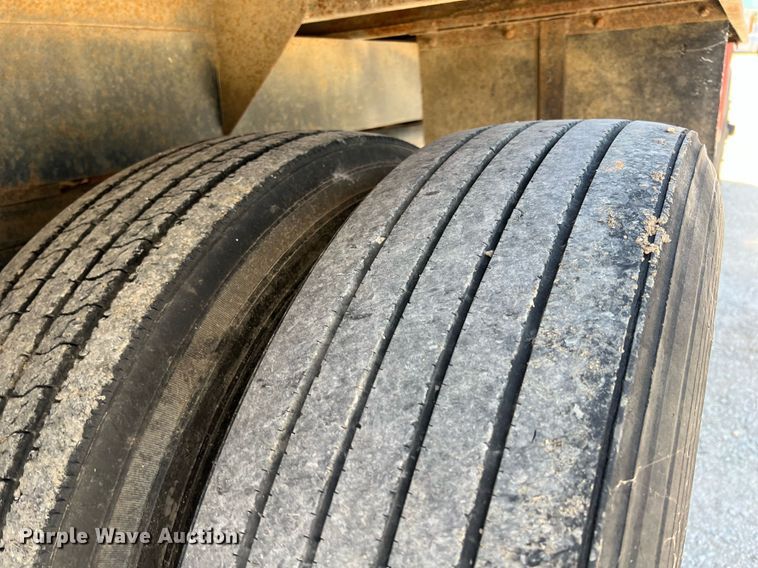 image for item LG9119 1975 Chevrolet C65  grain truck