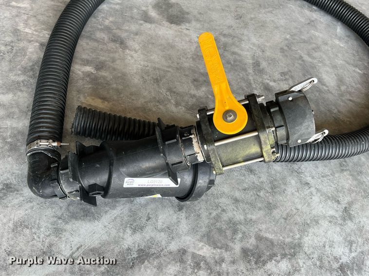 image for item LG9120 Banjo  sprayer fill valve