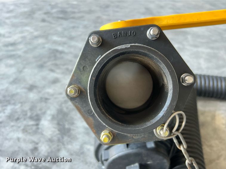 image for item LG9120 Banjo  sprayer fill valve