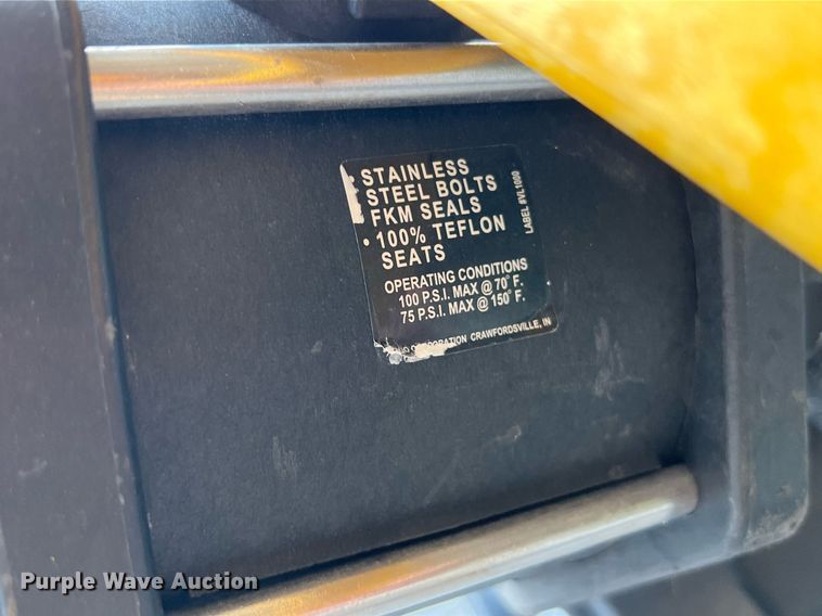 image for item LG9120 Banjo  sprayer fill valve