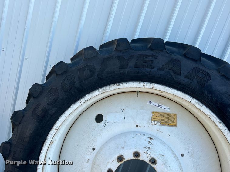 image for item LG9122 (4) Goodyear applicator tires and wheels