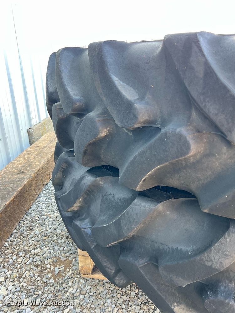 image for item LG9122 (4) Goodyear applicator tires and wheels