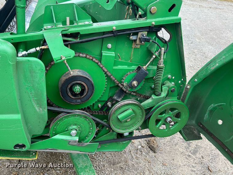 image for item LG9178 2010 John Deere 630F HydraFlex  flex head