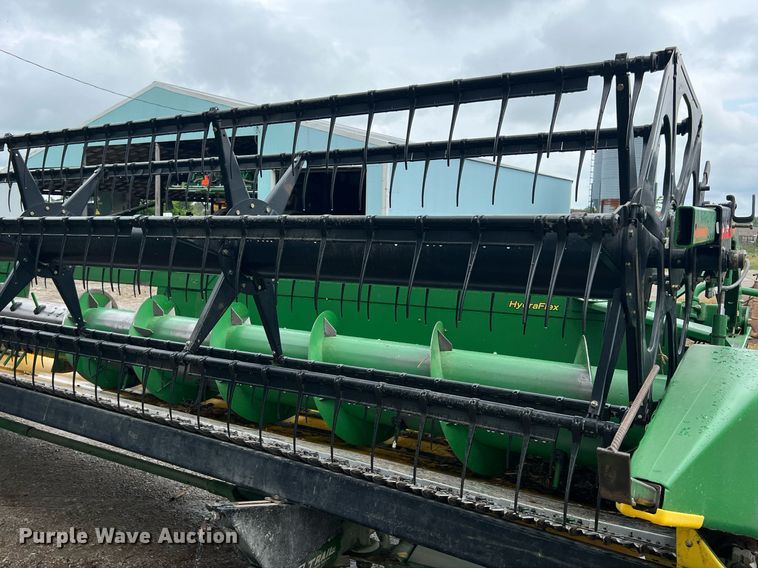 image for item LG9178 2010 John Deere 630F HydraFlex  flex head