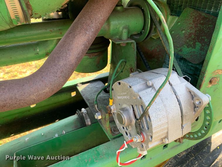 image for item LH9632 1949 John Deere B  tractor