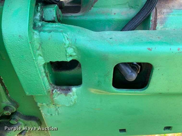 image for item LH9632 1949 John Deere B  tractor