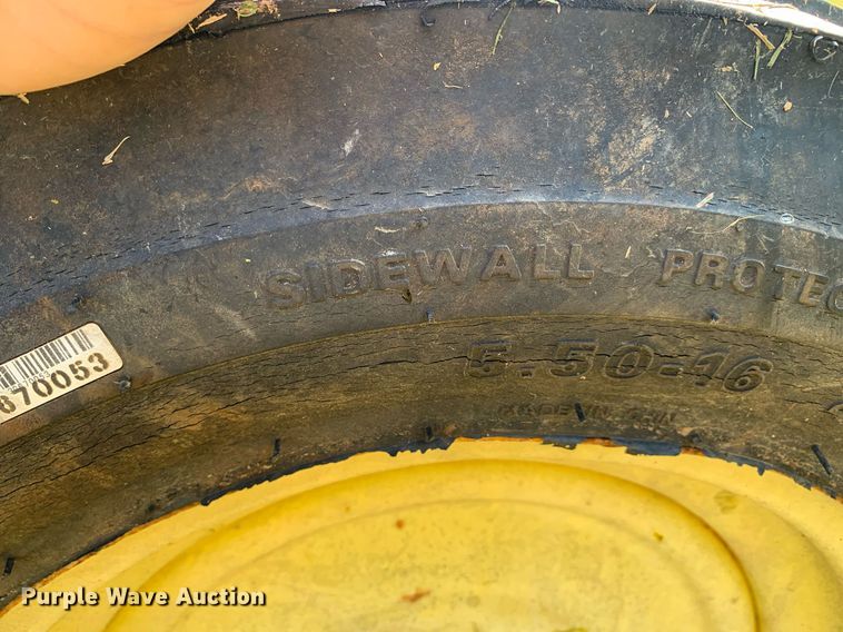 image for item LH9632 1949 John Deere B  tractor